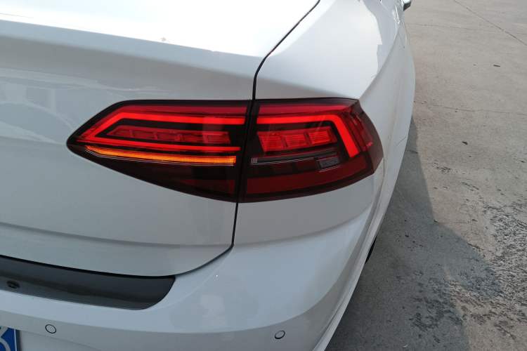 Used Volkswagen Lamando 2019 230TSI DSG Fashion Edition China VI