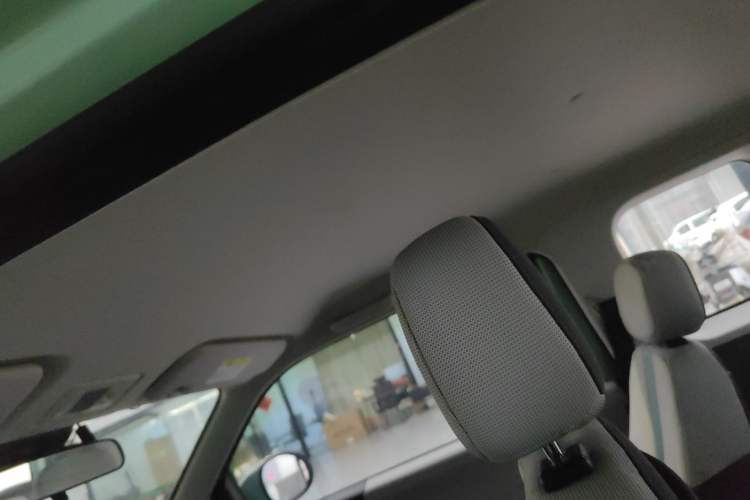 Used CHANGAN NEVO Lumin 2022 210km Sweet Edition Headliner