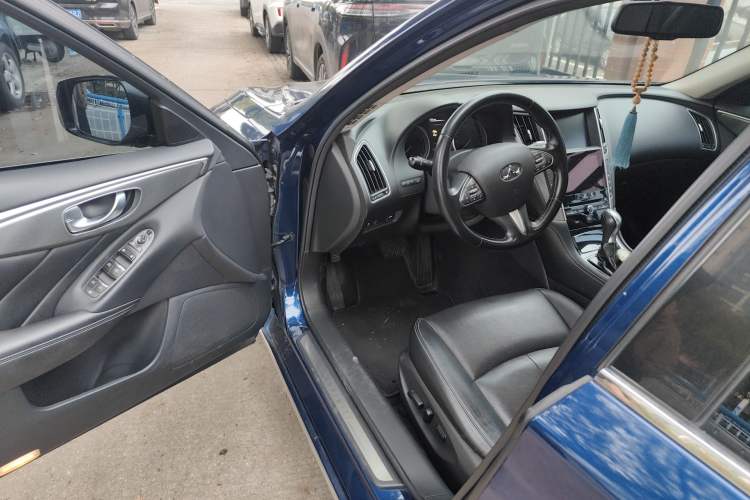 Used Infiniti Q50L 2016 2.0T Enjoyment Edition