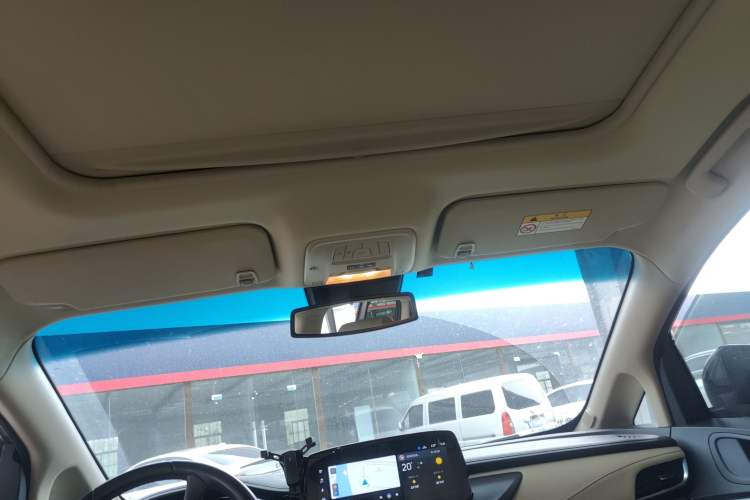 Used Buick GL8 2023 Land Executive Class 652T Luxury Model Headliner