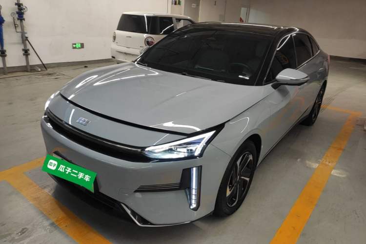 Used Geely Galaxy L6 2024 125km PLUS Dragon Edition