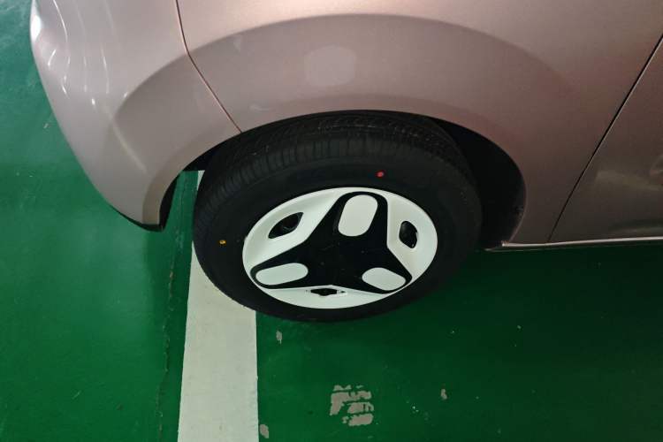 Used Geely Galaxy Panda 2025 210 km – Yuanqi Bear