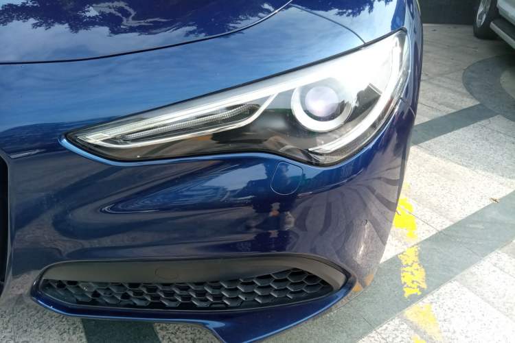 Used Alfa Romeo Stelvio 2017 2.0T 280HP Luxury Edition