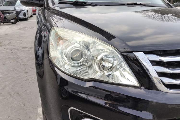 Used Haval H6 2015 Upgraded Model 1.5T Manual Two-Wheel Drive Elite Version