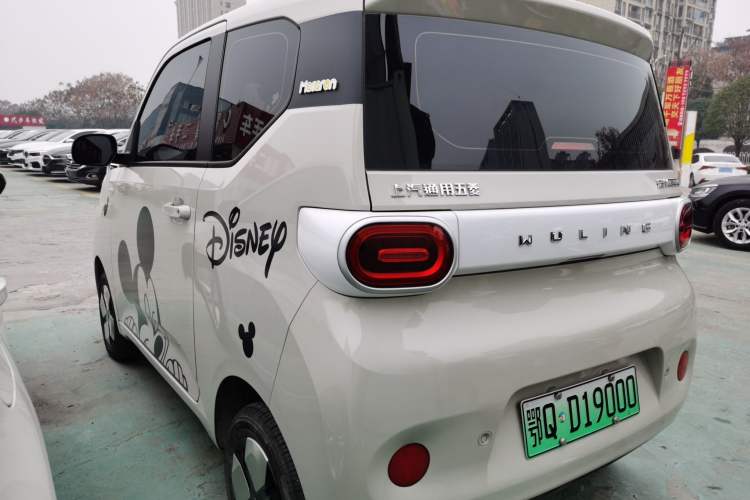 Used Wuling Hongguang MINIEV 2024 3rd Generation 215km Youth Edition