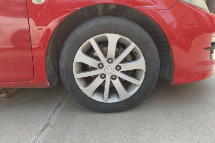 Used Mazda 6 2012 2.0L Automatic Fashion Edition Right Front Wheel Hub