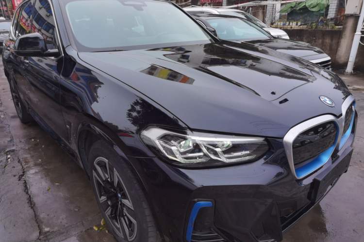 Used BMW iX3 2022 Leading Model