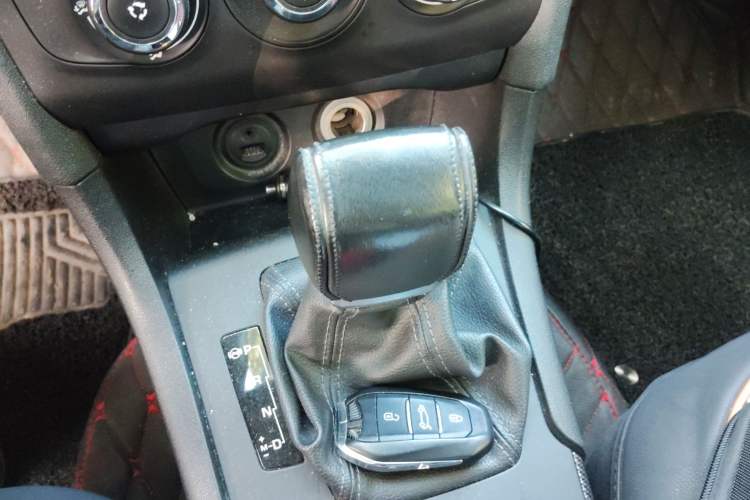 Used Citroen C4L 2016 1.2T Automatic Leading Model
