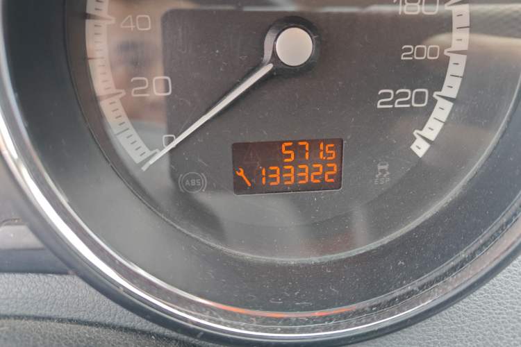 Used Peugeot 408 2011 2.0L Manual Comfort Edition
