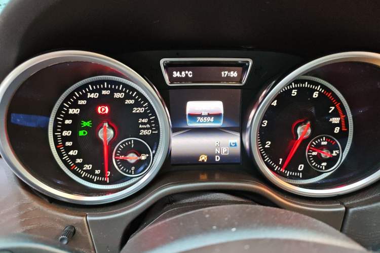 Used Mercedes-Benz GLE 2017 GLE 320 4MATIC Luxury Model
