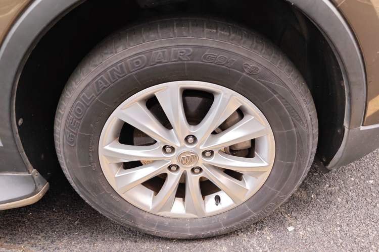 Used Buick Envision 2014 28T Four-Wheel Drive Elite Model
