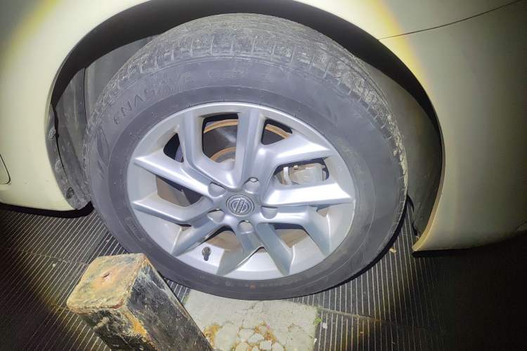 Used Nissan Tiida 2021 1.6L CVT Smart Drive Edition
