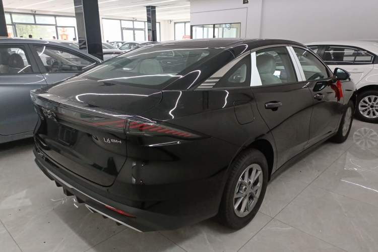 Used Geely Galaxy L6 2025 EM-i 60km Launch Edition
