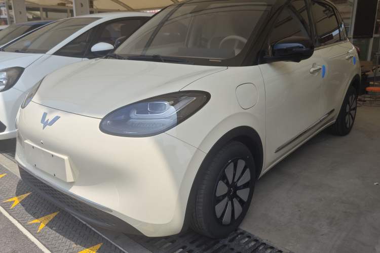 Used Wuling Bingo 2025 410 km Lingxi Deluxe Edition