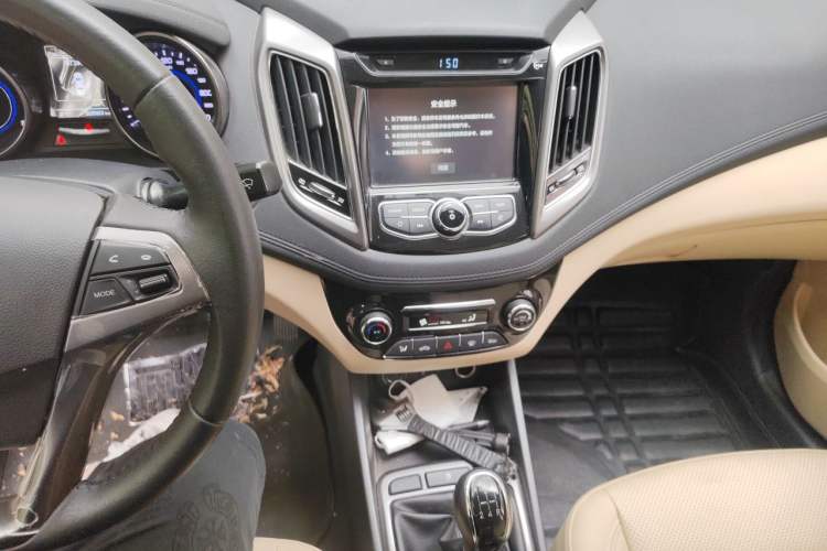 Used CHANGAN Eado 2016 1.6L Manual Fashion Edition
