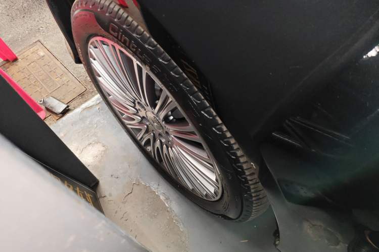 Used Mercedes-Benz E-Class 2023 Updated E 300 L Luxury Edition
