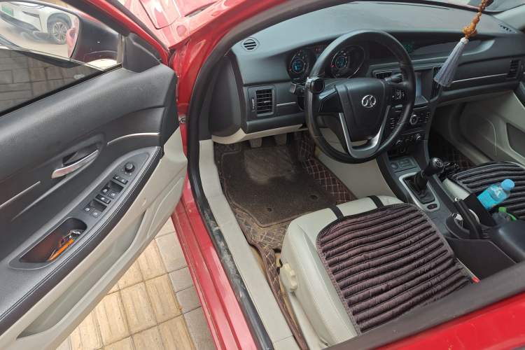 Used BAIC Senova D50 2014 1.5L manual comfort version
