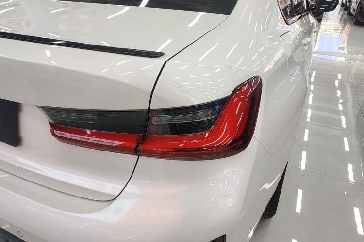 Used BMW 3 Series 2023 325i M Sport Night Edition Package
