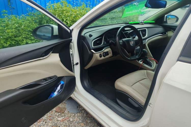Used Buick GT 2019 15T Dual-Clutch Connected Elite Version China V Standard
