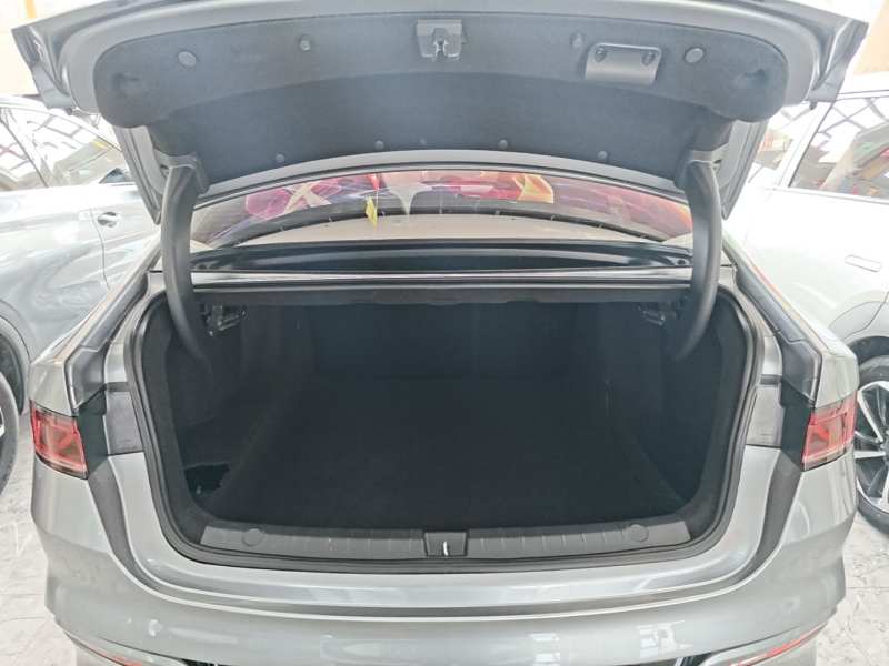 Used BYD Qin PLUS 2023 Champion Edition DM-i 55KM Leading Model — 18
