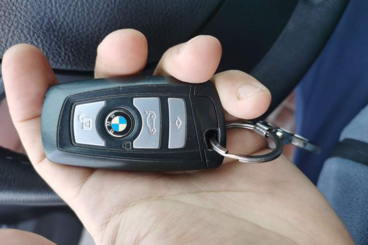 Used BMW 5 Series 2014 525Li Leading Model Vehicle Key
