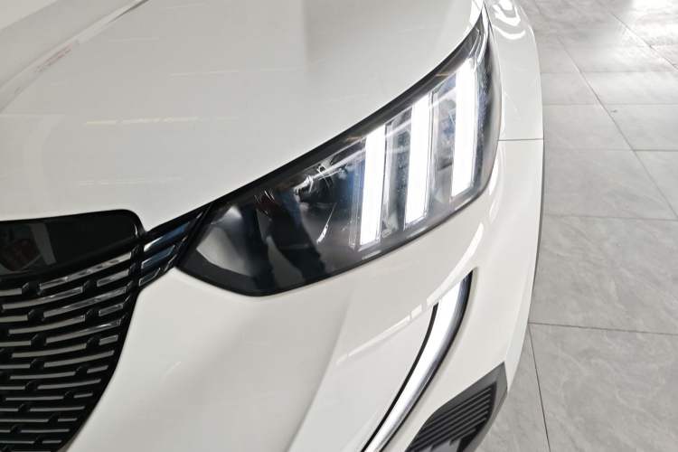 Used Peugeot 2008 2022 230THP THE ONE Left Front Headlight