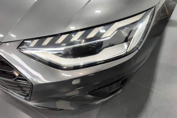 Used Audi A4L 2023 40 TFSI Luxury Dynamic Model
