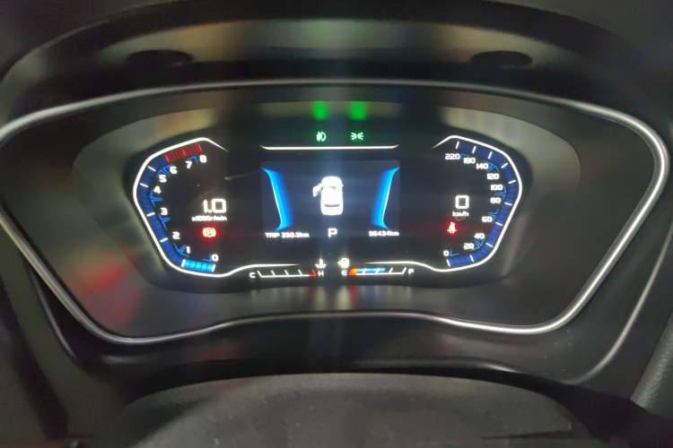 Used Geely Auto Vision X6 2018 1.4T CVT 4G Connected Flagship Edition