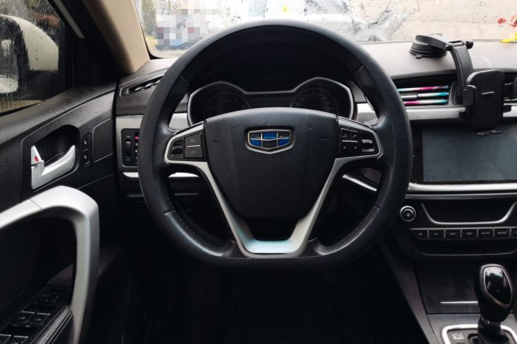 Used Geely Auto Emgrand 2017 Sedan Million Edition 1.5L CVT Upward Connectivity Version