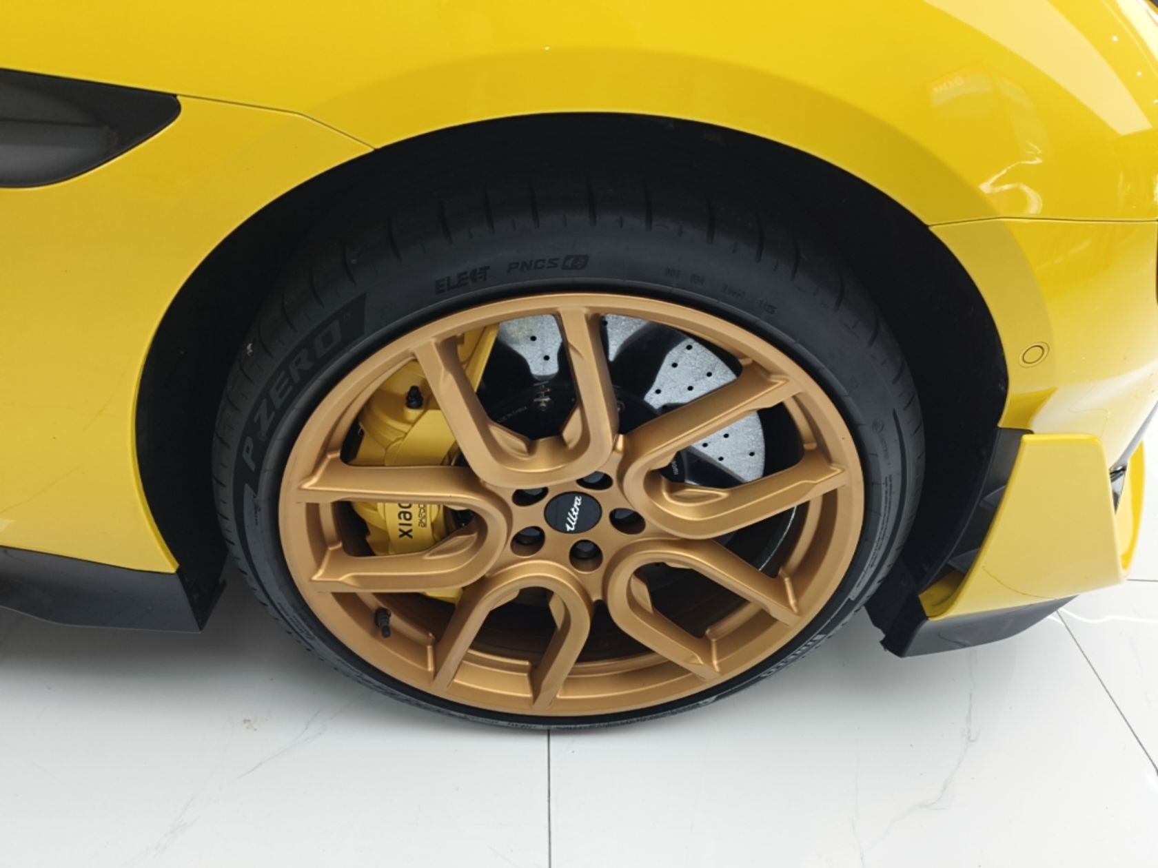 Xiaomi Auto SU7 Ultra 2025 Ultra Model — снимка 11