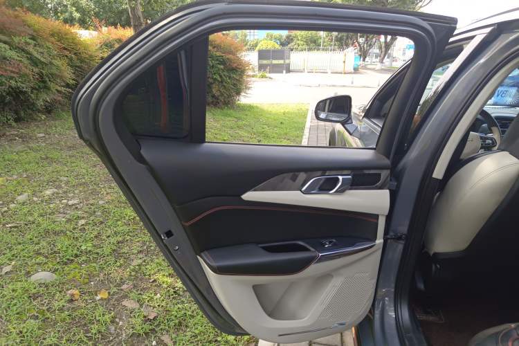 Used Lynk & Co 02 2018 1.5T DCT Two-Wheel Drive Zhaopu Version China V Standard