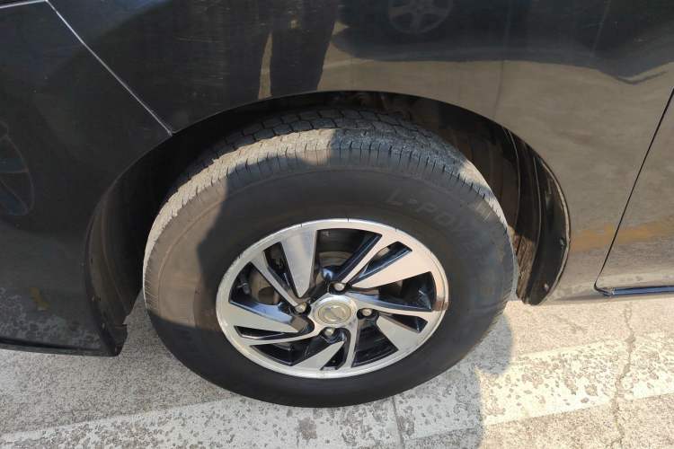 Used Nissan NV200 2016 Revised Version 1.6L CVT Luxury Edition
