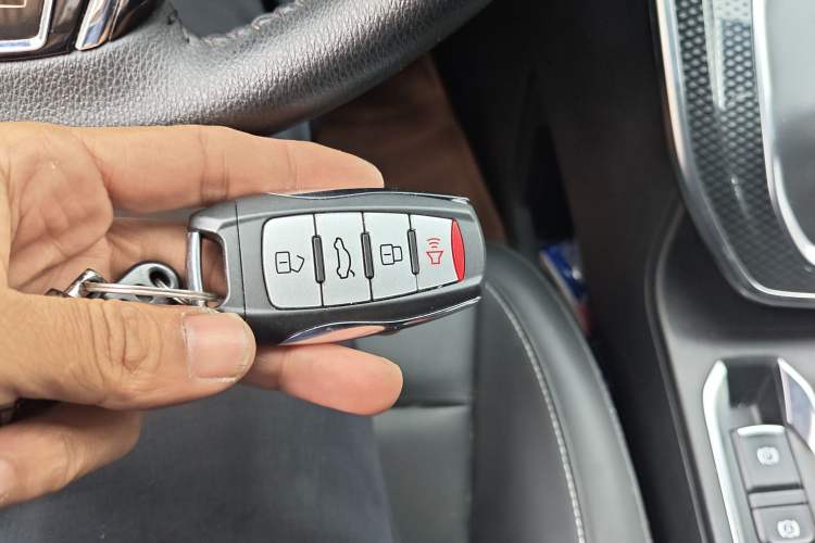 Used Haval M6 2021 PLUS 1.5T DCT Luxury Smart Connectivity Model
