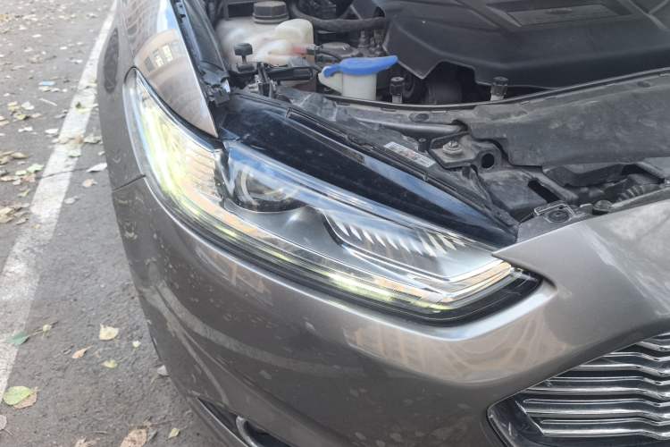 Used Ford Mondeo 2013 2.0L GTDi 200 Luxury Model