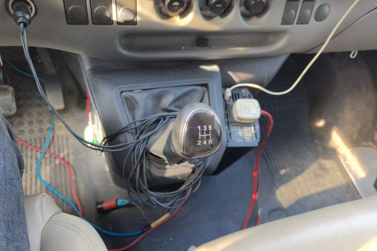 Used JMC Transit 2019 2.8T Commercial Version Short Wheelbase Mid-Roof 6-Seater China VI JX493