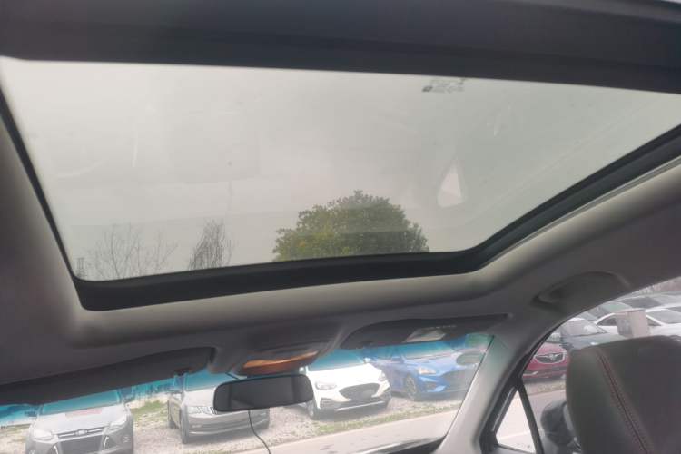 Used Chevrolet Orlando 2018 Redline 530T Automatic Enjoyment Edition (5+2 Model) – China V Standard
