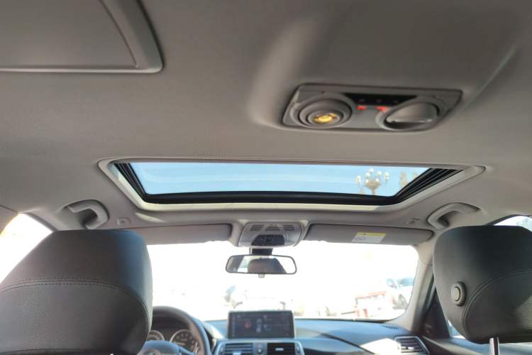 Used BMW 3 Series 2017 320Li Fashion Model