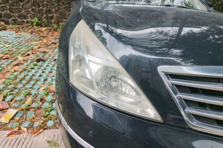 Used Nissan Teana 2010 2.5L XL Anniversary Edition Right Front Headlight