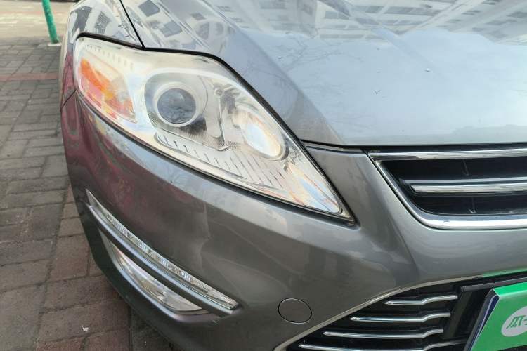 Used Ford Mondeo 2011 2.0L GTDi 200 Fashion Edition