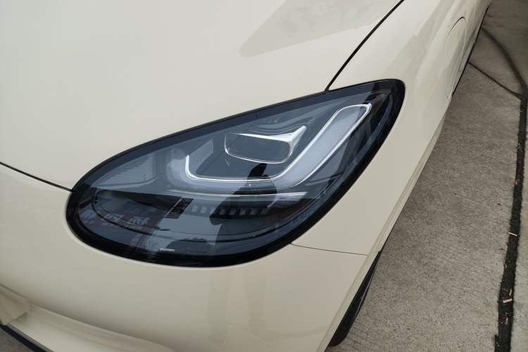 Used Wuling Bingo 2025 333 km Enjoyment Version Left Front Headlight