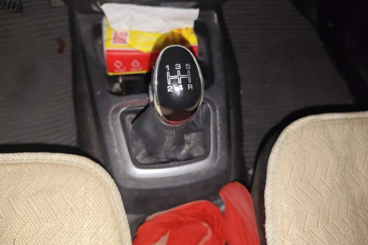 Used HYOSOW H2 2016 H2E 1.5L Fashion Model BJ415B
