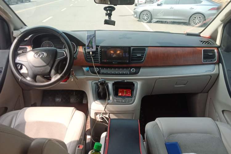 Used SAIC MAXUS G10 2016 2.4L Manual Elite Edition