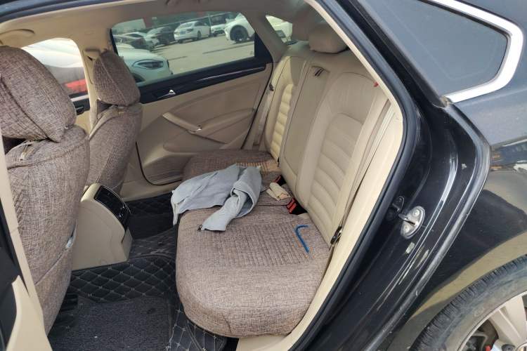 Used Volkswagen Passat 2014 1.8TSI DSG Prestige Edition
