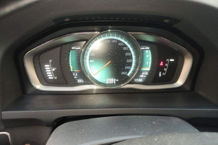 Used Volvo S60 2016 S60L T5 Intelligent Drive Edition Instrument Cluster