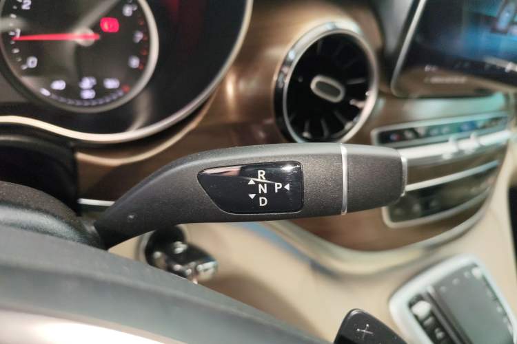 Used Mercedes-Benz V-Class 2022 V 260 L Long Wheelbase Prestige Edition
