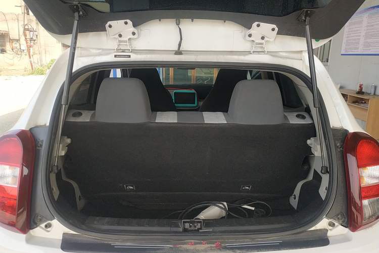 Used JMEV Xiao Qilin 2024 201km Comfort Version Trunk