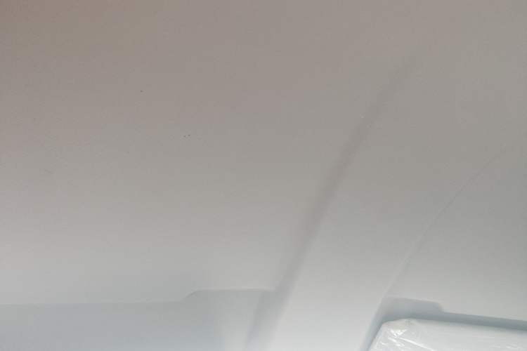 Used Iveco Daily 2023 2.5T A35M1 Short Wheelbase Low-Roof Single-Tire Side-Sliding Door 5-9 Seater
