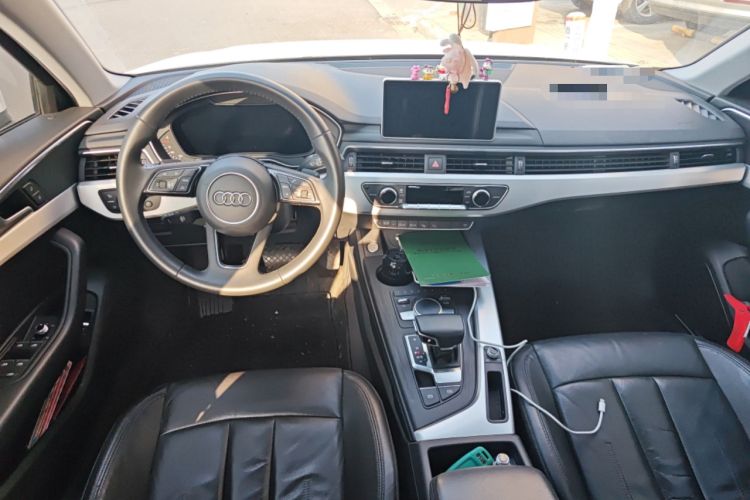 Used Audi A4L 2019 40 TFSI Fashion Edition China VI Emission Standard