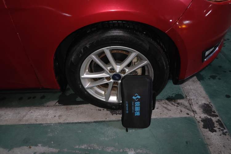 Used Ford Focus 2015 Hatchback 1.6L Automatic Fashion Edition
