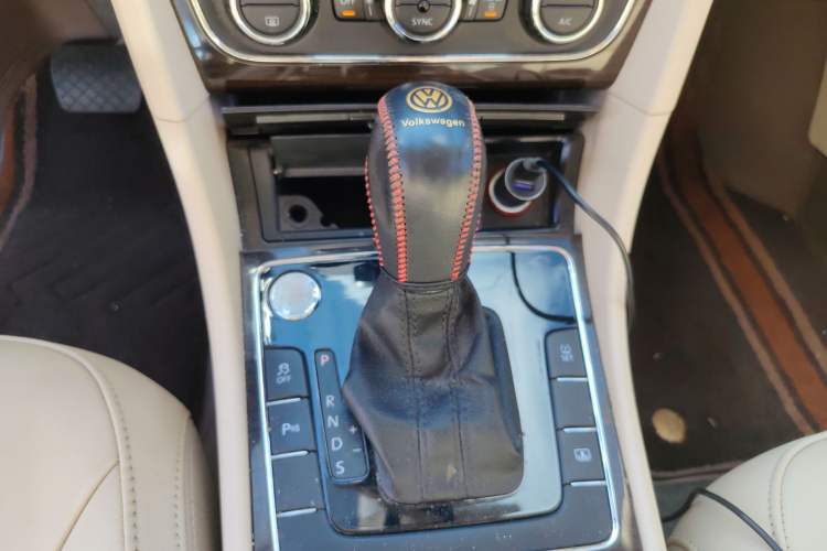 Used Volkswagen Passat 2014 1.8TSI DSG Prestige Edition